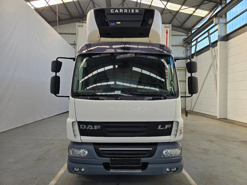 DAF LF 55.220 EURO 5 / CARRIER / MULTITEMPERATUUR / DHOLLANDIA 1500kg - شاحنة الفريزر: صورة 2 DAF LF 55.220 EURO 5 / CARRIER / MULTITEMPERATUUR / DHOLLANDIA 1500kg - شاحنة الفريزر: صورة 2