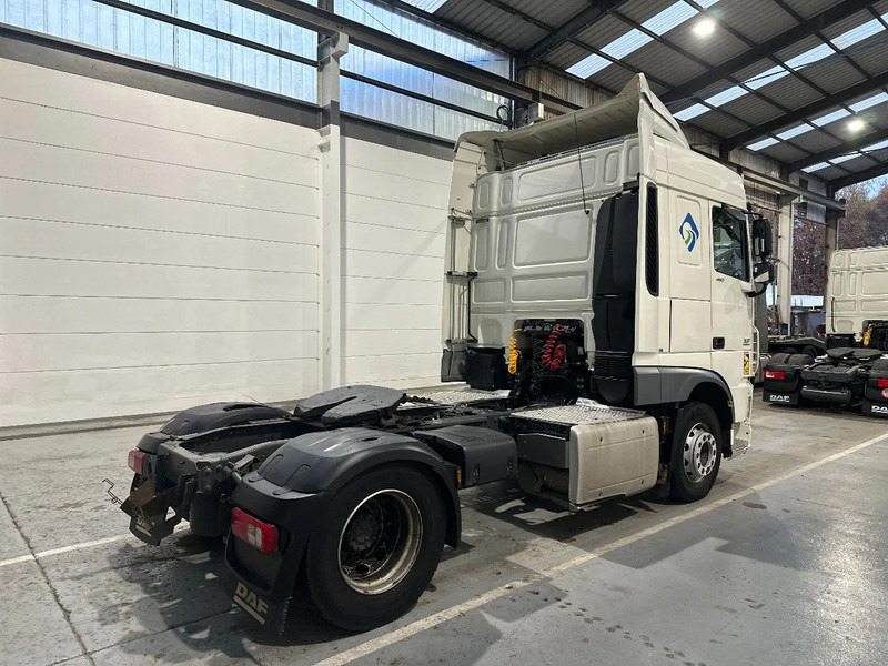 DAF XF 106.460 Spacecab - وحدة جر: صورة 5 DAF XF 106.460 Spacecab - وحدة جر: صورة 5