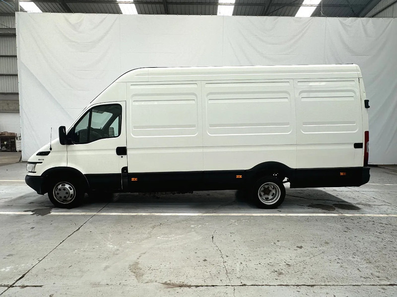 Iveco Daily 35C13 AIRCO / MOTORPROBLEEM -PROBLEME DE MOTEUR - فان: صورة 2 Iveco Daily 35C13 AIRCO / MOTORPROBLEEM -PROBLEME DE MOTEUR - فان: صورة 2