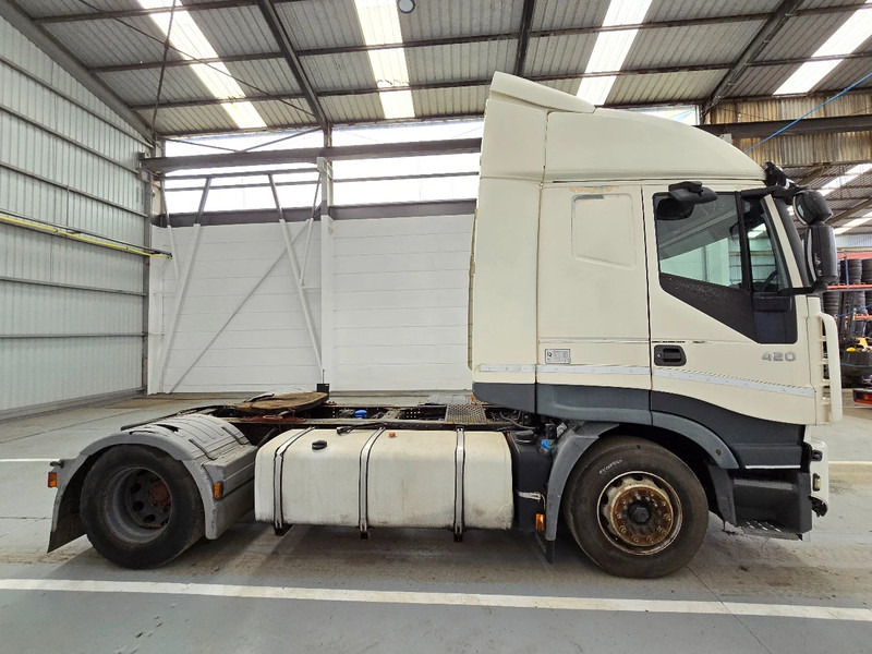 Iveco Stralis 420 RETARDER / EURO 5 STANDAIRCO - وحدة جر: صورة 4 Iveco Stralis 420 RETARDER / EURO 5 STANDAIRCO - وحدة جر: صورة 4