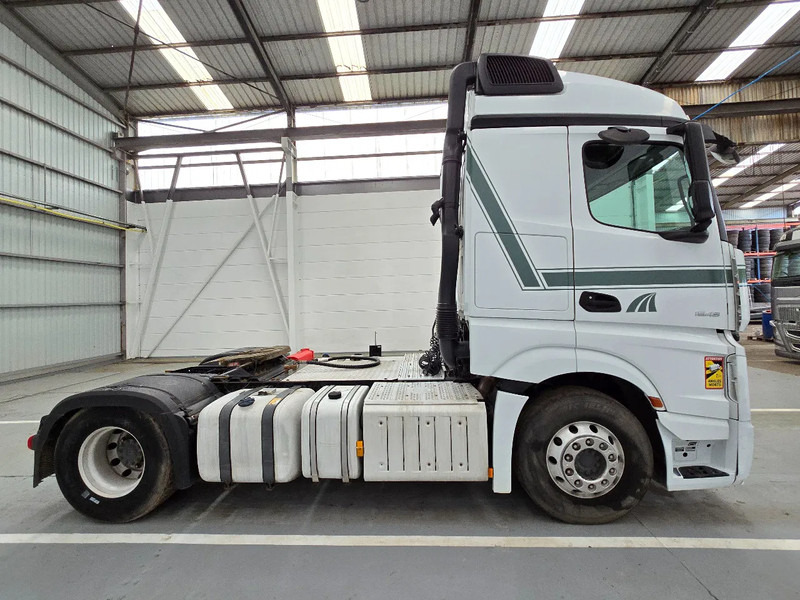 Mercedes-Benz Actros 1843 PTO / AIRCO - وحدة جر: صورة 4 Mercedes-Benz Actros 1843 PTO / AIRCO - وحدة جر: صورة 4
