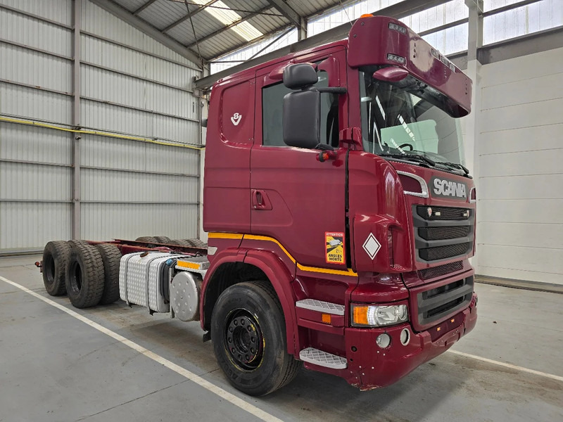 Scania R620-V8 6x4 / RETARDER / AIRCO / EURO 5 - شاحنة هيكل كابينة: صورة 3 Scania R620-V8 6x4 / RETARDER / AIRCO / EURO 5 - شاحنة هيكل كابينة: صورة 3