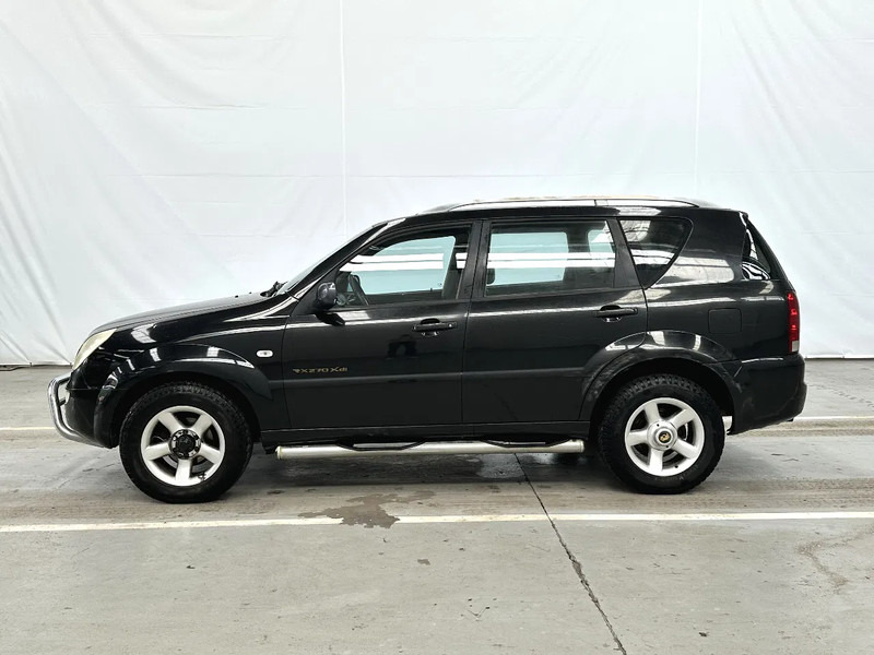 SsangYong Rexton AIRCO / LEATHER / MOTEUR MERCEDES - MERCEDES MOTOR - سيارة دفع رباعي: صورة 2 SsangYong Rexton AIRCO / LEATHER / MOTEUR MERCEDES - MERCEDES MOTOR - سيارة دفع رباعي: صورة 2