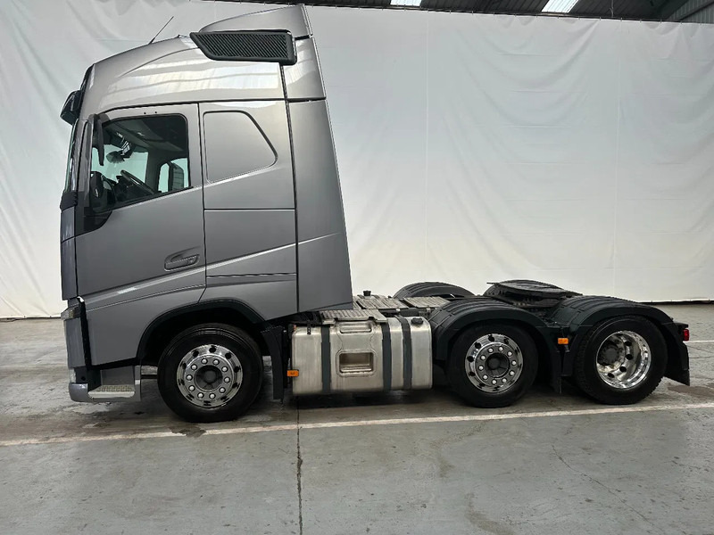 Volvo FH 13.460 Globetrotter / 6x2 / VEB / 469612 km / EURO 6 /PTO - وحدة جر: صورة 2 Volvo FH 13.460 Globetrotter / 6x2 / VEB / 469612 km / EURO 6 /PTO - وحدة جر: صورة 2