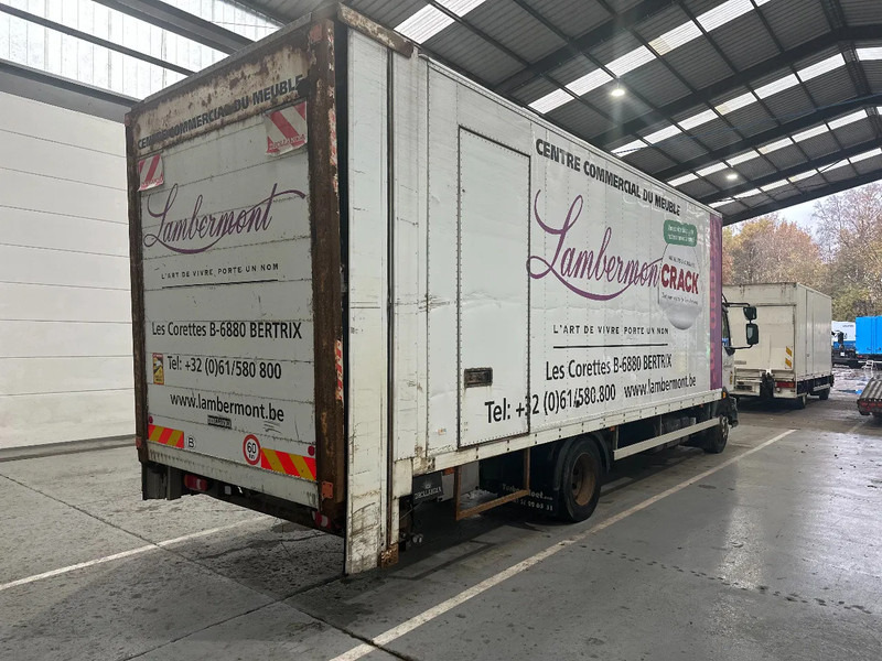 Volvo FL 240 VERHUISWAGEN / CAMION DE DÉMÉNAGEMENT - شاحنة مقفلة: صورة 5 Volvo FL 240 VERHUISWAGEN / CAMION DE DÉMÉNAGEMENT - شاحنة مقفلة: صورة 5