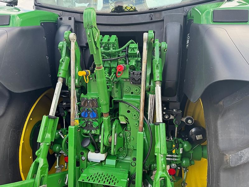 John Deere 6R150 AP50 COMMAND-PRO G5-PLUS 2024 910 UUR!!! - جرار: صورة 4 John Deere 6R150 AP50 COMMAND-PRO G5-PLUS 2024 910 UUR!!! - جرار: صورة 4