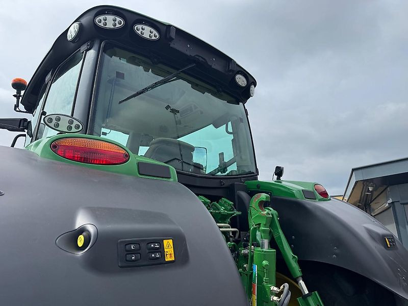 John Deere 6R215 AP 50KM COMMAND-PRO 2023 2690 UUR!!! - جرار: صورة 5 John Deere 6R215 AP 50KM COMMAND-PRO 2023 2690 UUR!!! - جرار: صورة 5