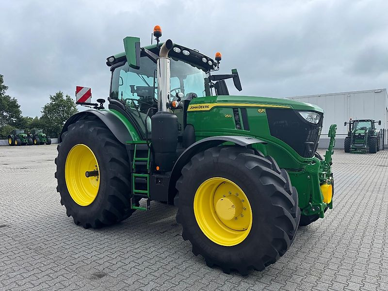 John Deere 6R250 AP 50KM G5-PLUS FH+FA 2024 875 UUR!!! - جرار: صورة 2 John Deere 6R250 AP 50KM G5-PLUS FH+FA 2024 875 UUR!!! - جرار: صورة 2