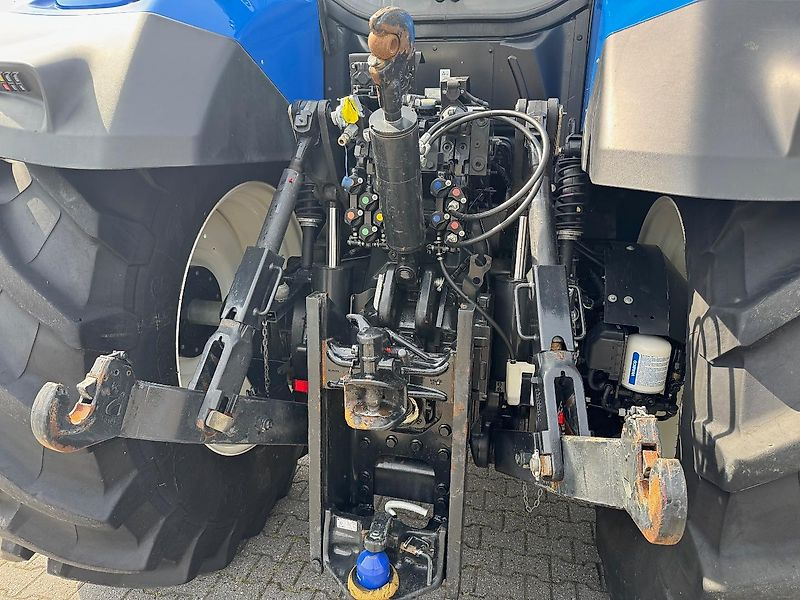 New Holland T7.315HD PLMi 2022 2860 UUR + GPS!!! - جرار: صورة 4 New Holland T7.315HD PLMi 2022 2860 UUR + GPS!!! - جرار: صورة 4
