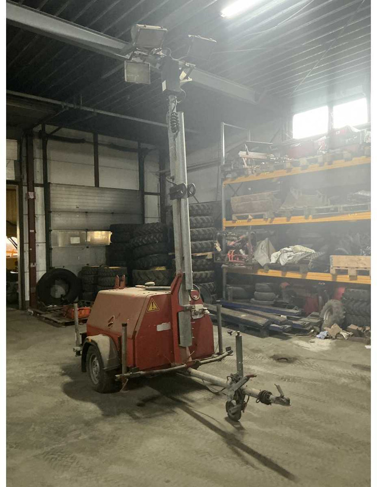 1990 HMS TL-35 EVENT LIGHT POLE TRAILER - عربة مقطورة: صورة 2 1990 HMS TL-35 EVENT LIGHT POLE TRAILER - عربة مقطورة: صورة 2