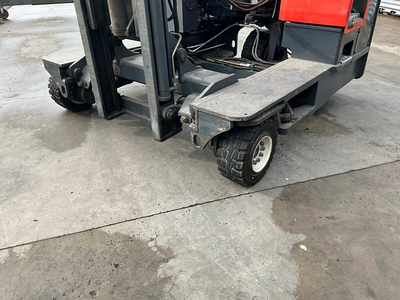 2001 COMBILIFT 4500 FORKLIFT 4-WAY - رافعة شوكية: صورة 3 2001 COMBILIFT 4500 FORKLIFT 4-WAY - رافعة شوكية: صورة 3