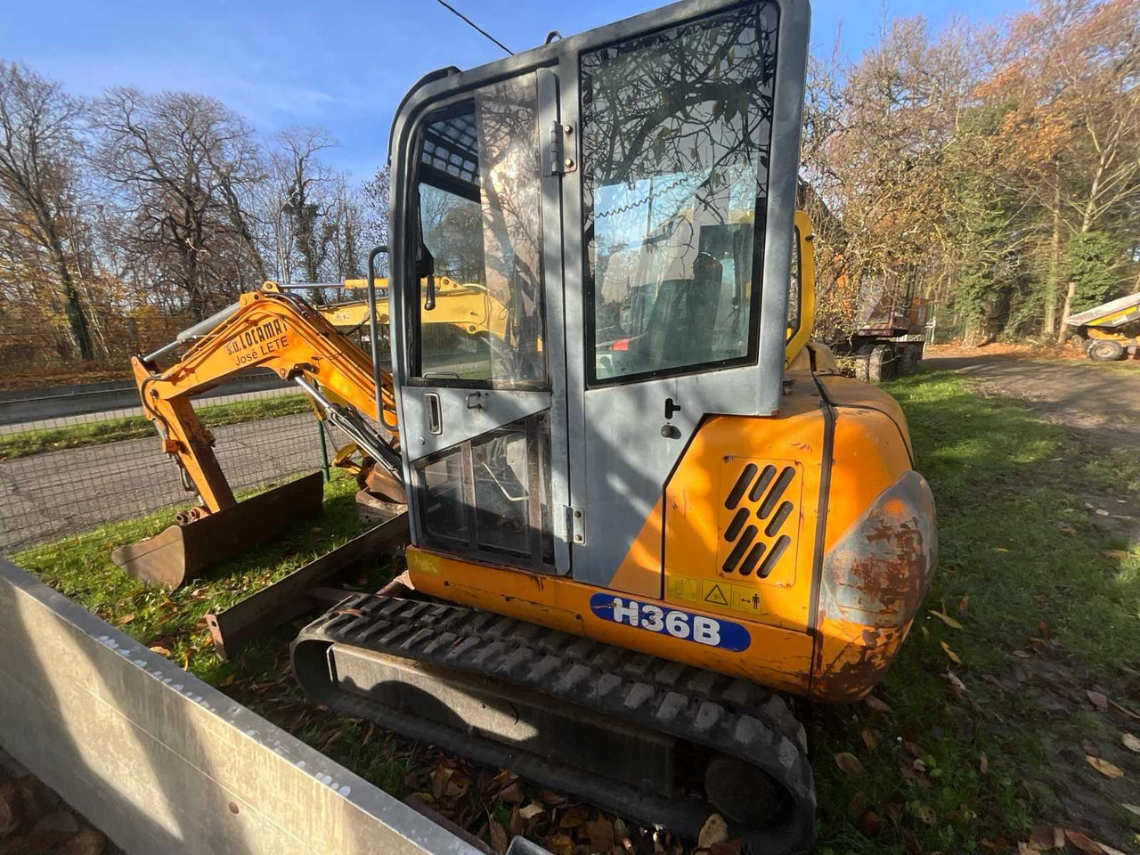 2001 HANIX H36B MINI EXCAVATOR - حفارة مُصَّغرة: صورة 3 2001 HANIX H36B MINI EXCAVATOR - حفارة مُصَّغرة: صورة 3