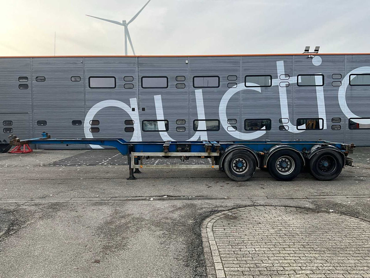 2001 HRD NT CON CONTAINER CHASSIS LJZ-12-X - نصف مقطورة: صورة 2 2001 HRD NT CON CONTAINER CHASSIS LJZ-12-X - نصف مقطورة: صورة 2