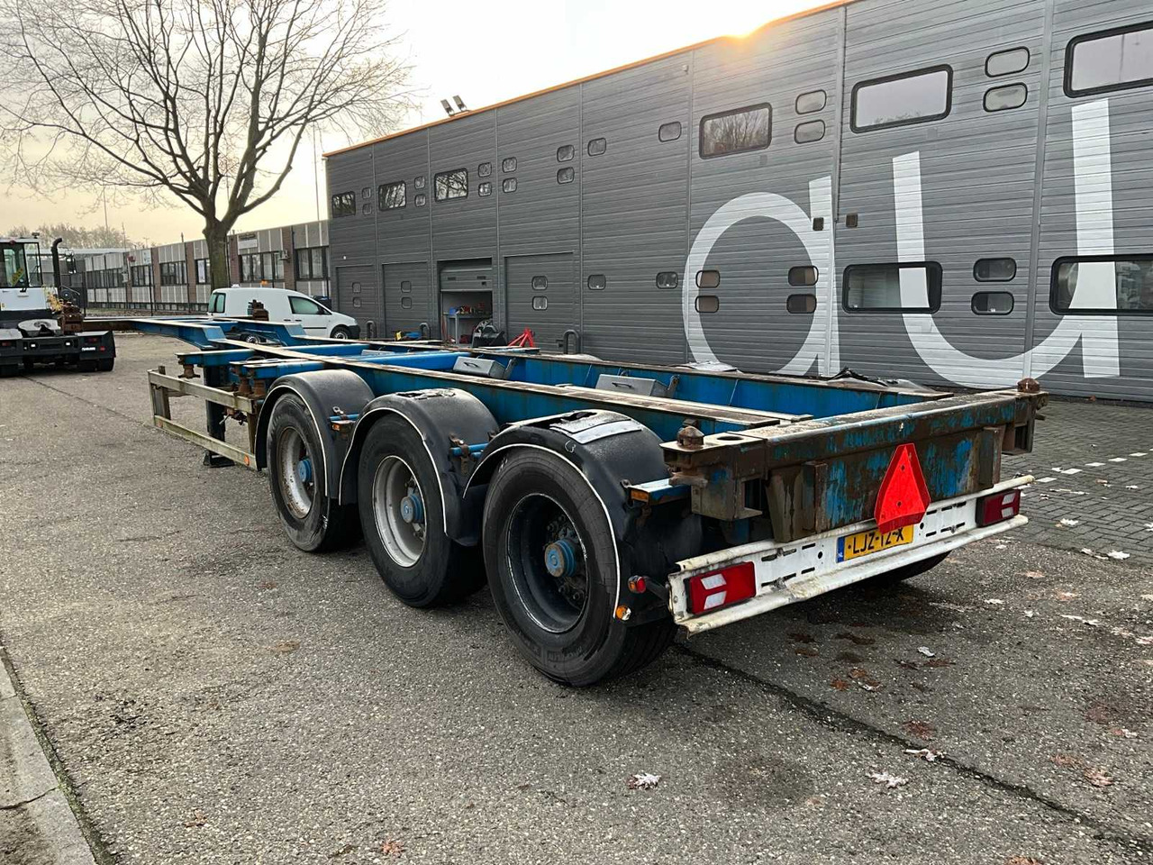 2001 HRD NT CON CONTAINER CHASSIS LJZ-12-X - نصف مقطورة: صورة 3 2001 HRD NT CON CONTAINER CHASSIS LJZ-12-X - نصف مقطورة: صورة 3