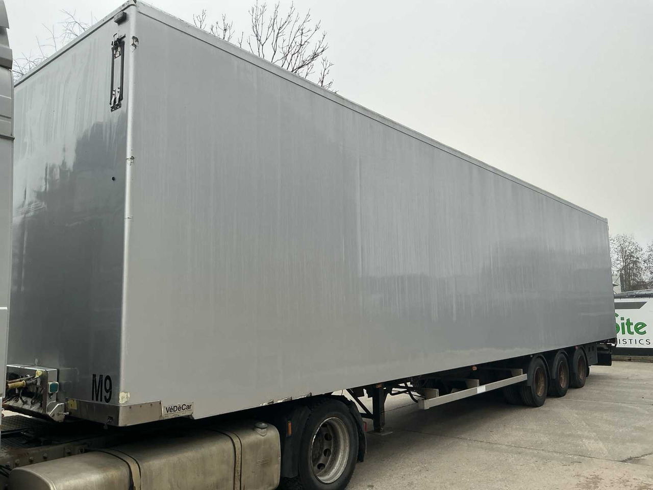 2001 RENDERS SEMI-TRAILER - نصف مقطورة: صورة 1 2001 RENDERS SEMI-TRAILER - نصف مقطورة: صورة 1