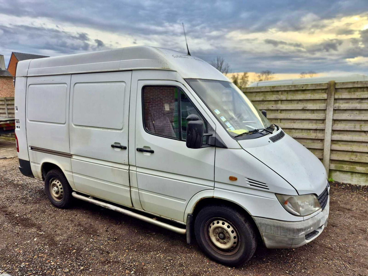 2002 MERCEDES-BENZ SPRINTER - شاحنة التوصيل: صورة 2 2002 MERCEDES-BENZ SPRINTER - شاحنة التوصيل: صورة 2