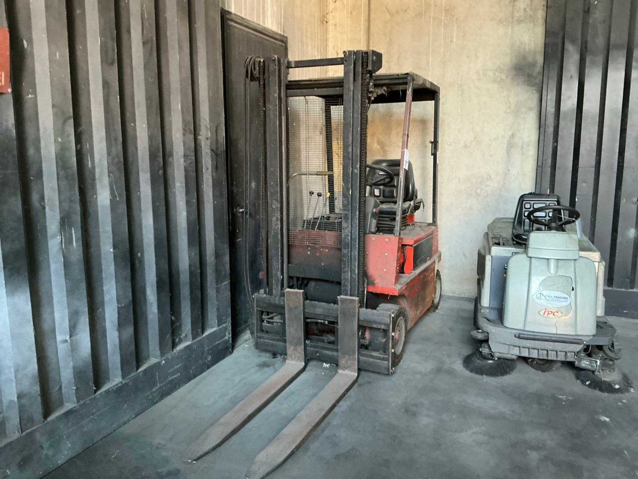 2002 MORA EP 18 FORKLIFT TO BE OVERHAULED - رافعة شوكية: صورة 2 2002 MORA EP 18 FORKLIFT TO BE OVERHAULED - رافعة شوكية: صورة 2