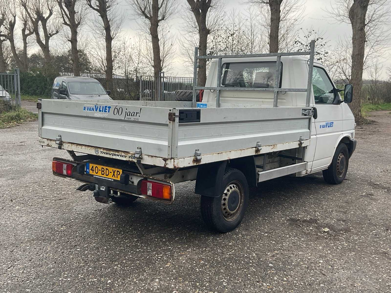 2002 VOLKSWAGEN TRANSPORTER 2.5 TDI 292 COMMERCIAL VEHICLE - شاحنة التوصيل: صورة 3 2002 VOLKSWAGEN TRANSPORTER 2.5 TDI 292 COMMERCIAL VEHICLE - شاحنة التوصيل: صورة 3