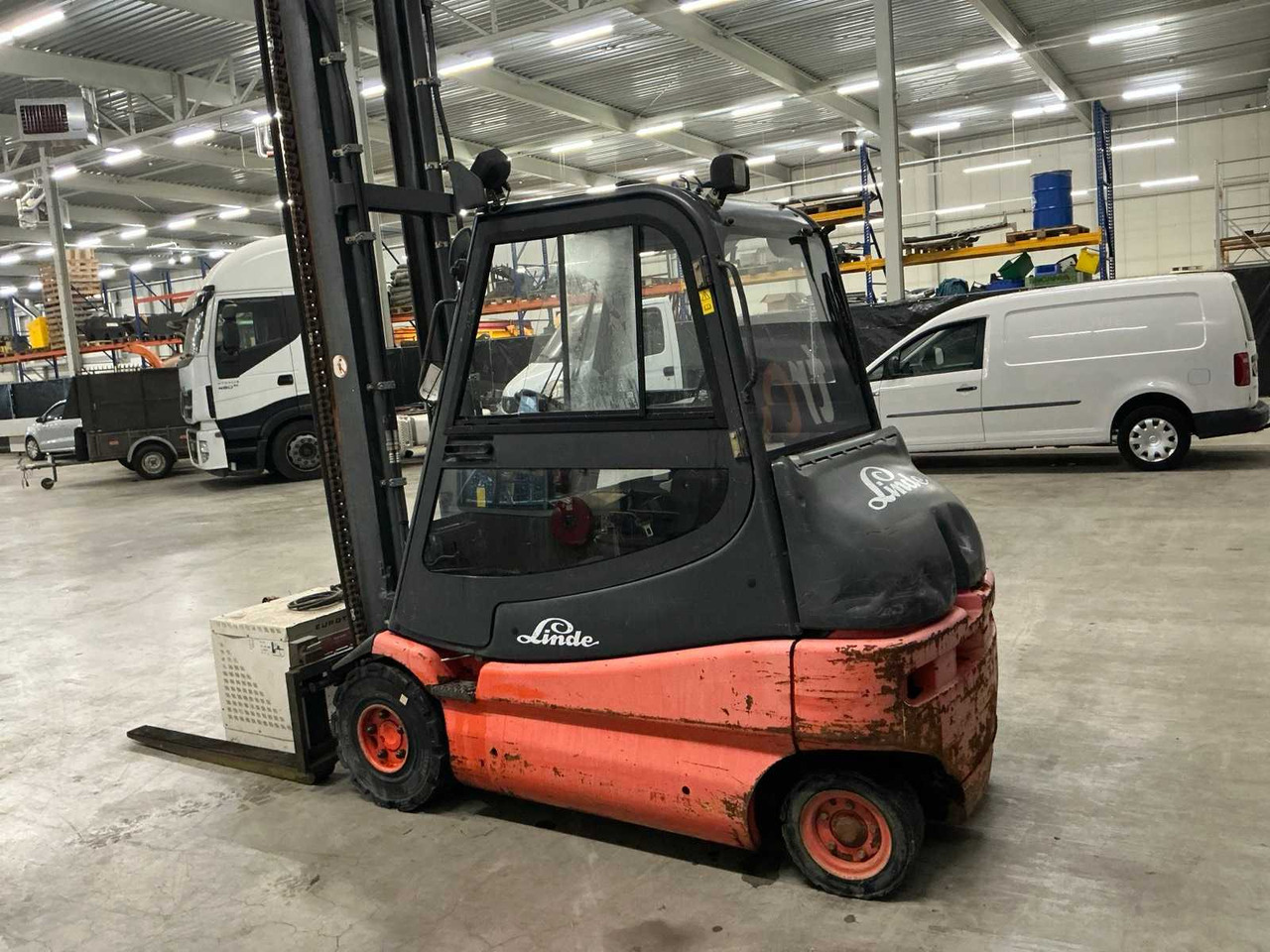 2004 LINDE E25-02 FORKLIFT - رافعة شوكية: صورة 5 2004 LINDE E25-02 FORKLIFT - رافعة شوكية: صورة 5