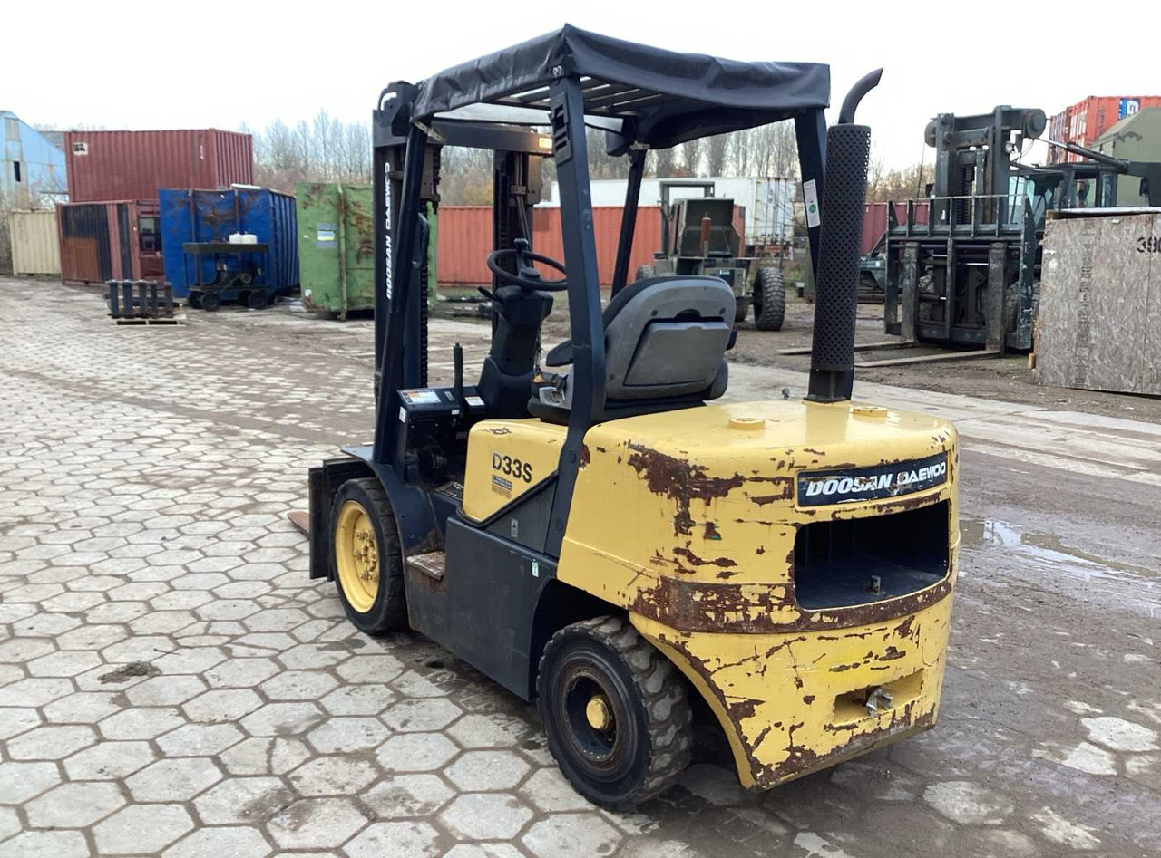 2006 DOOSAN D33S-3 FORKLIFT - رافعة شوكية: صورة 4 2006 DOOSAN D33S-3 FORKLIFT - رافعة شوكية: صورة 4