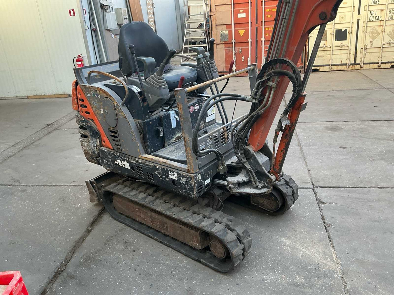 حفارة 2006 HITACHI ZX18 CRAWLER EXCAVATOR: صورة 7 حفارة 2006 HITACHI ZX18 CRAWLER EXCAVATOR: صورة 7