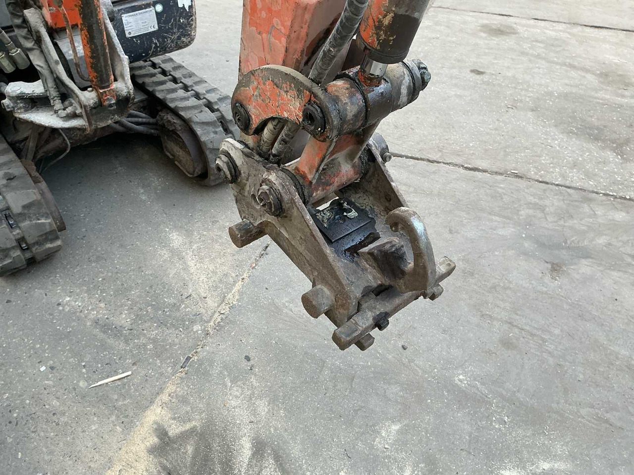 حفارة 2006 HITACHI ZX18 CRAWLER EXCAVATOR: صورة 8 حفارة 2006 HITACHI ZX18 CRAWLER EXCAVATOR: صورة 8