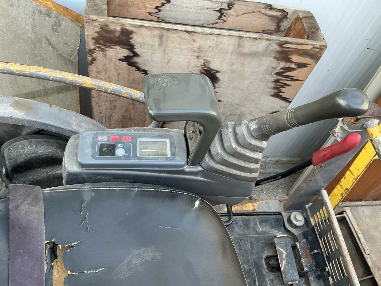 حفارة 2006 HITACHI ZX18 CRAWLER EXCAVATOR: صورة 35 حفارة 2006 HITACHI ZX18 CRAWLER EXCAVATOR: صورة 35