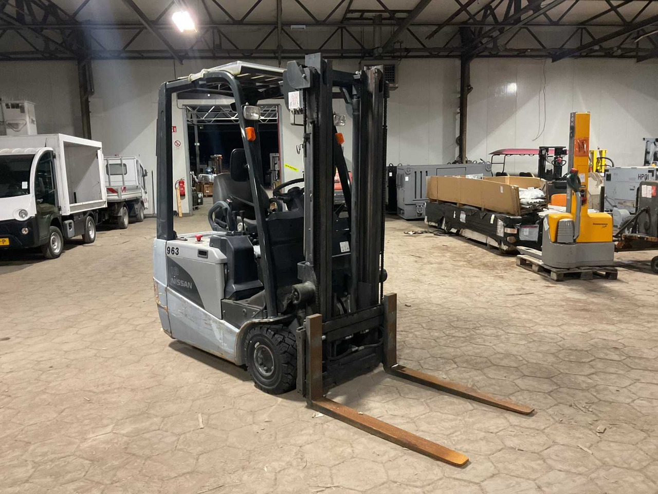 2006 NISSAN 1N1L18Q FORKLIFT - رافعة شوكية: صورة 2 2006 NISSAN 1N1L18Q FORKLIFT - رافعة شوكية: صورة 2