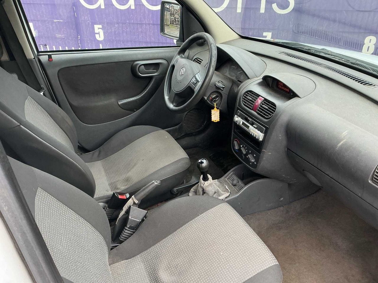 2006 - OPEL - COMBO - 1.3 CDTI CITY - COMMERCIAL VEHICLE - شاحنة التوصيل: صورة 5 2006 - OPEL - COMBO - 1.3 CDTI CITY - COMMERCIAL VEHICLE - شاحنة التوصيل: صورة 5