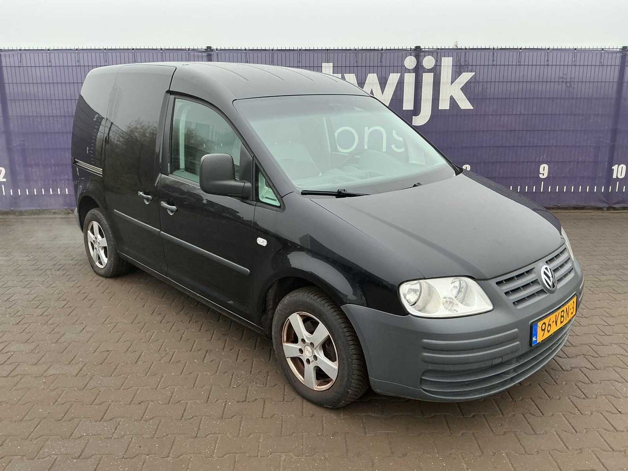 2006 - VOLKSWAGEN - CADDY - 1.9 TDI - COMMERCIAL VEHICLE - شاحنة التوصيل: صورة 2 2006 - VOLKSWAGEN - CADDY - 1.9 TDI - COMMERCIAL VEHICLE - شاحنة التوصيل: صورة 2
