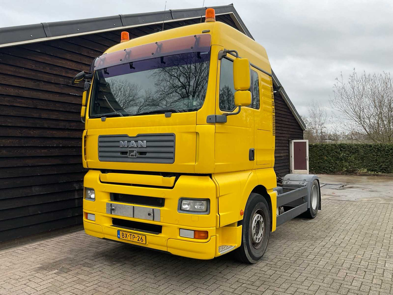 2007 MAN TRUCK - شاحنة: صورة 1 2007 MAN TRUCK - شاحنة: صورة 1