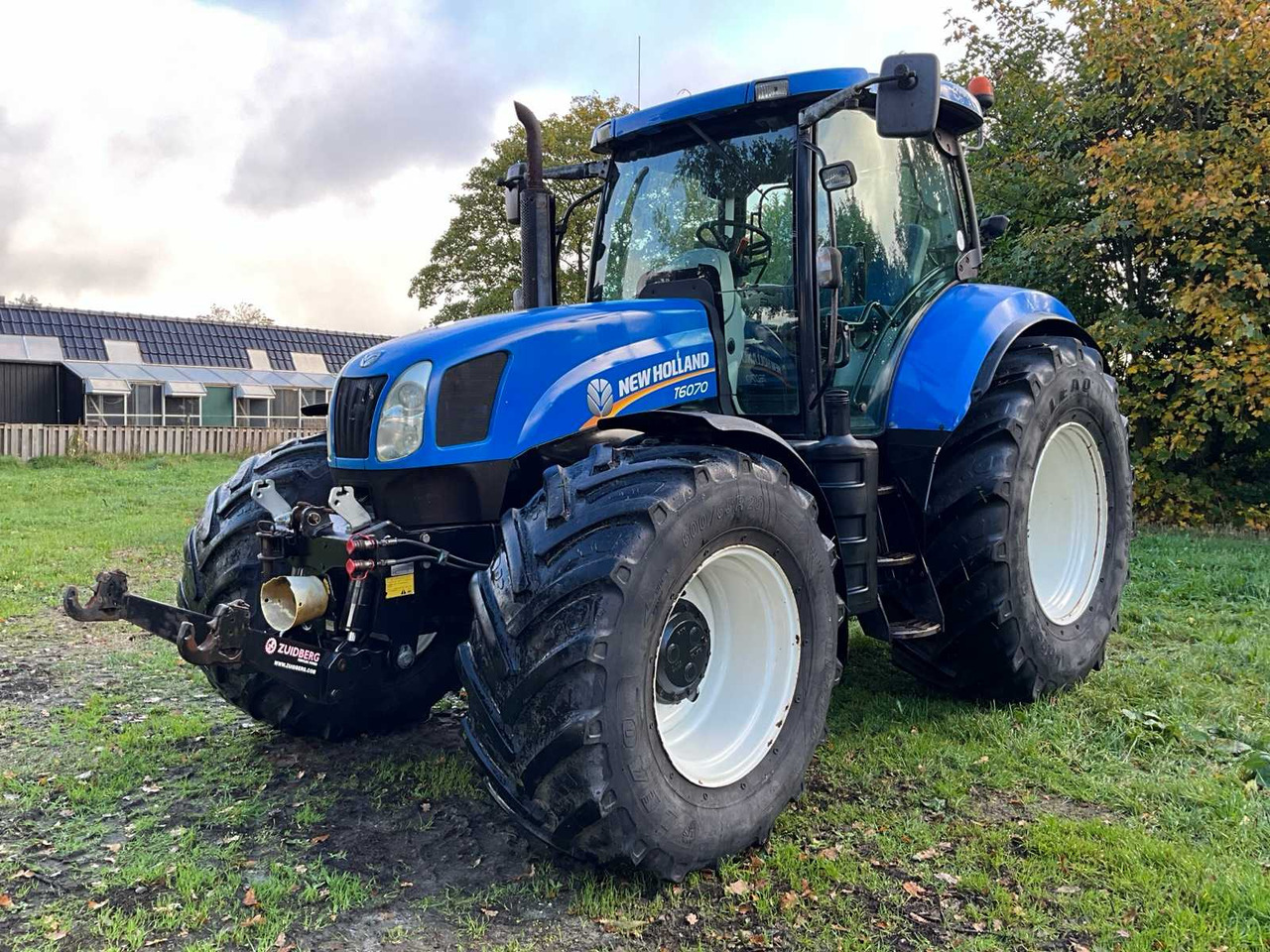 2008 NEW HOLLAND T6070 FOUR WHEEL DRIVE FARM TRACTOR - جرار: صورة 2 2008 NEW HOLLAND T6070 FOUR WHEEL DRIVE FARM TRACTOR - جرار: صورة 2