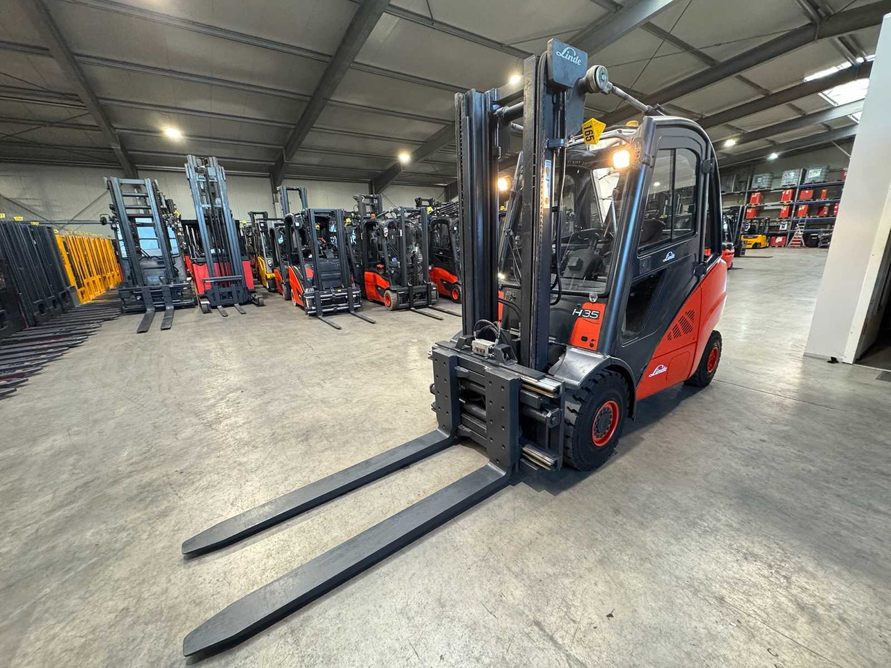 2008 SERVICE + UVV 01/2026 LINDE H35T 3.500KG 3.+4. VALVE WIDER 148CM FORK ADJUSTER GAS FORKLIFT FORKLIFT 10.543 HOURS - رافعة شوكية: صورة 2 2008 SERVICE + UVV 01/2026 LINDE H35T 3.500KG 3.+4. VALVE WIDER 148CM FORK ADJUSTER GAS FORKLIFT FORKLIFT 10.543 HOURS - رافعة شوكية: صورة 2