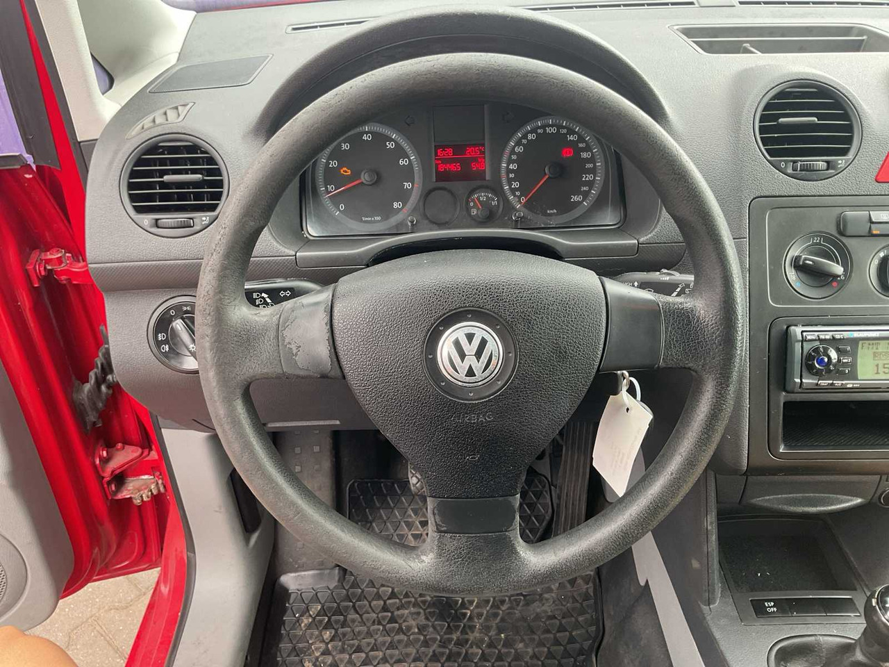 شاحنة التوصيل 2008 - VOLKSWAGEN - CADDY - 1.6 MAXI - COMMERCIAL VEHICLE: صورة 7 شاحنة التوصيل 2008 - VOLKSWAGEN - CADDY - 1.6 MAXI - COMMERCIAL VEHICLE: صورة 7