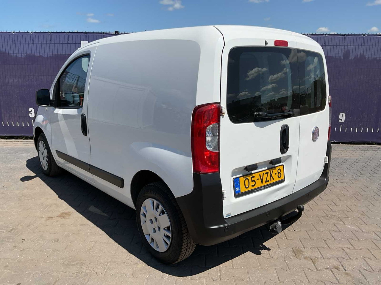 2009 - FIAT - FIORINO - 1.3 MJ SX - COMMERCIAL VEHICLE - شاحنة التوصيل: صورة 3 2009 - FIAT - FIORINO - 1.3 MJ SX - COMMERCIAL VEHICLE - شاحنة التوصيل: صورة 3