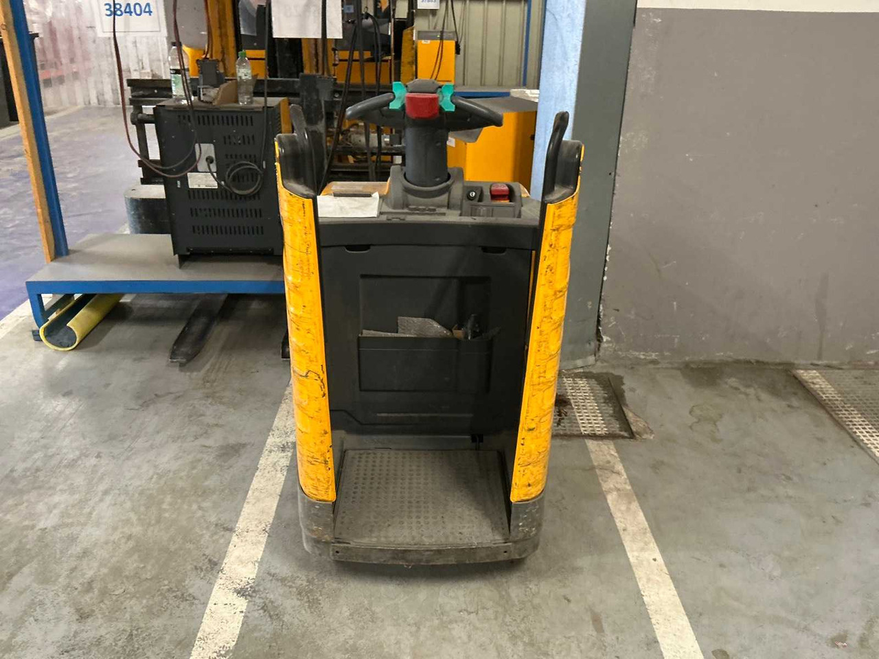 2009 JUNGHEINRICH FORKLIFT - رافعة شوكية: صورة 3 2009 JUNGHEINRICH FORKLIFT - رافعة شوكية: صورة 3