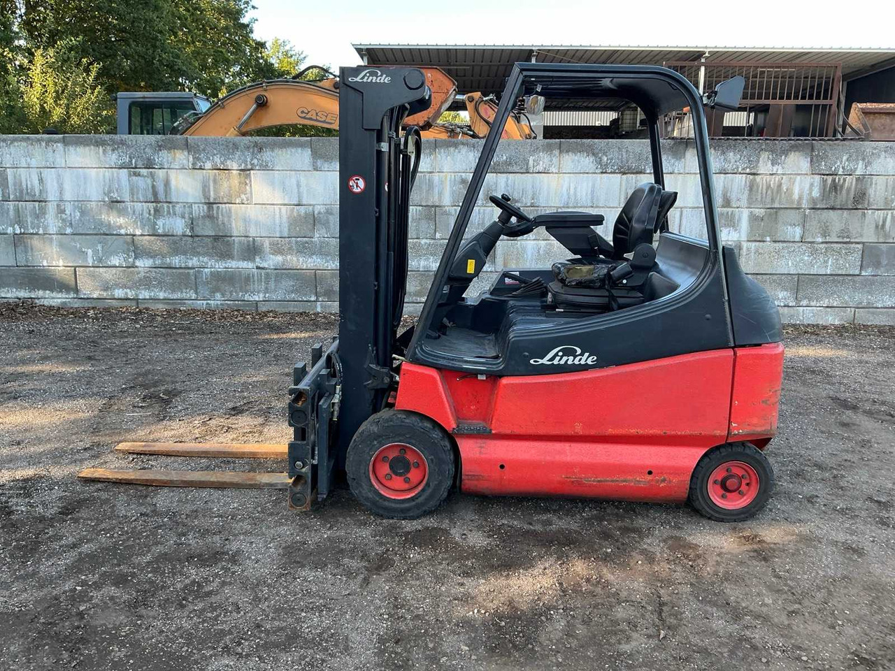 2009 LINDE E30/02/600 FORKLIFT - رافعة شوكية: صورة 2 2009 LINDE E30/02/600 FORKLIFT - رافعة شوكية: صورة 2