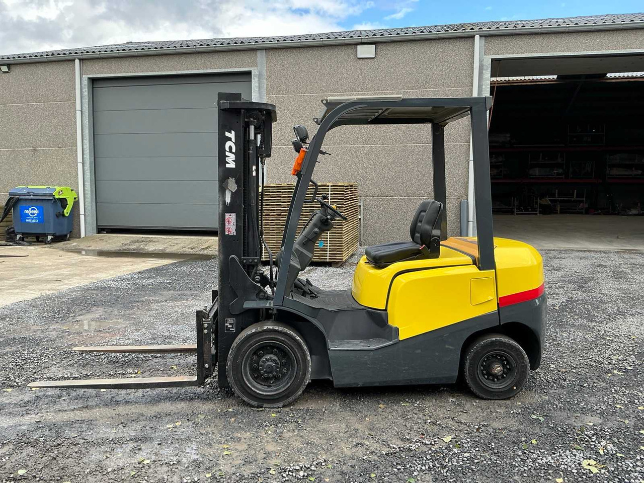2009 TCM FHD25T3A FORKLIFT - رافعة شوكية: صورة 2 2009 TCM FHD25T3A FORKLIFT - رافعة شوكية: صورة 2