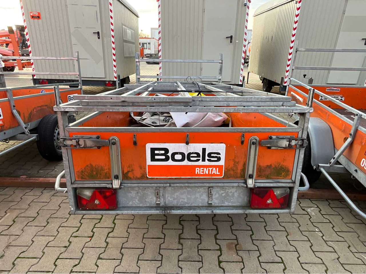 2012 ATEC EO1300B HOOD TRAILER - عربة مقطورة: صورة 4 2012 ATEC EO1300B HOOD TRAILER - عربة مقطورة: صورة 4