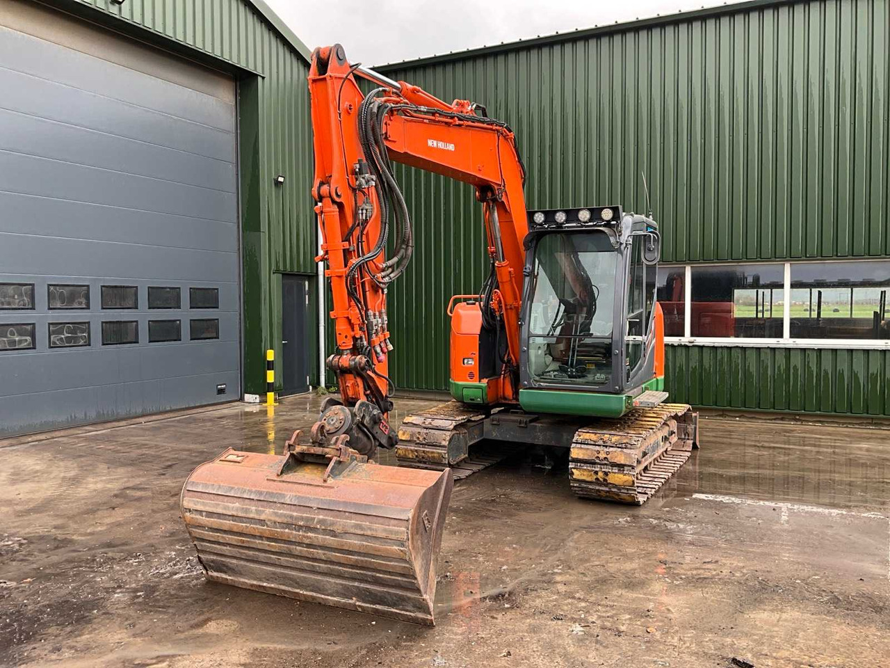 2012 NEW HOLLAND E70BSR-2 MIDI EXCAVATOR - حفارة: صورة 1 2012 NEW HOLLAND E70BSR-2 MIDI EXCAVATOR - حفارة: صورة 1
