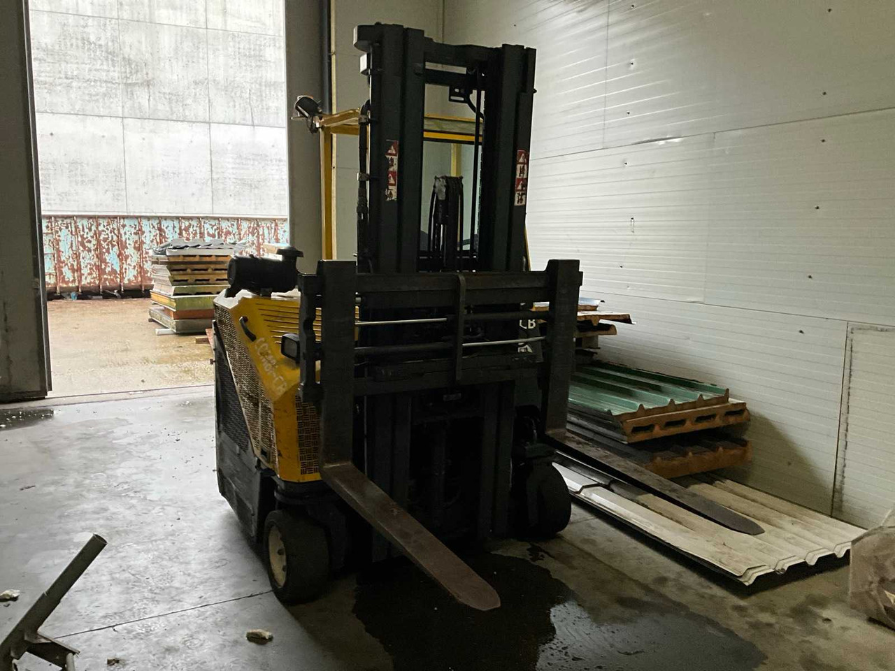 2013 COMBILIFT C3000CB FORKLIFT 4-WAY - رافعة شوكية: صورة 2 2013 COMBILIFT C3000CB FORKLIFT 4-WAY - رافعة شوكية: صورة 2