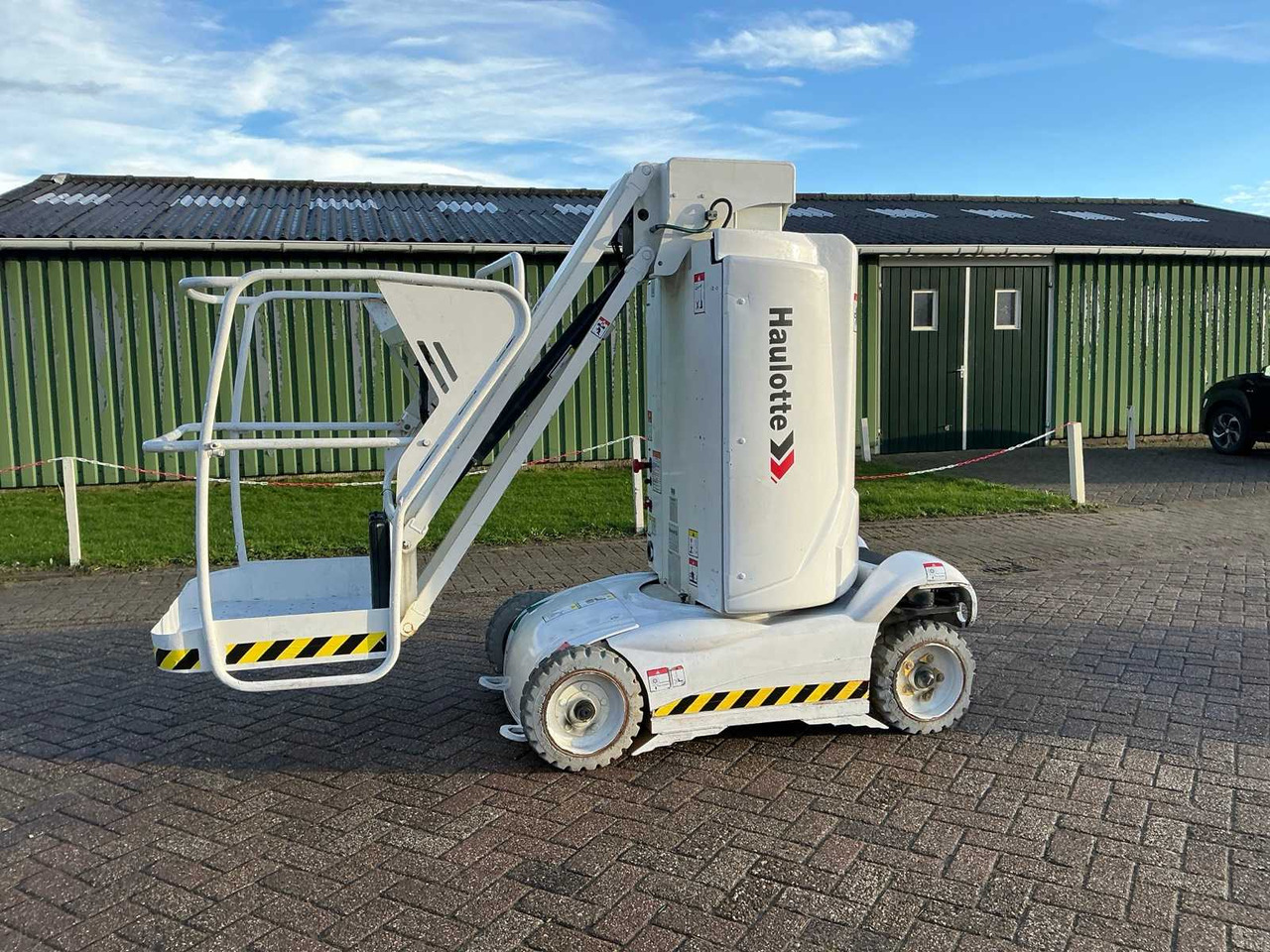 2013 HAULOTTE STAR 8-1 AERIAL PLATFORM - معدات الوصول: صورة 1 2013 HAULOTTE STAR 8-1 AERIAL PLATFORM - معدات الوصول: صورة 1