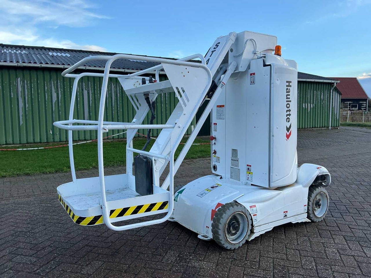 2013 HAULOTTE STAR 8-1 AERIAL PLATFORM - معدات الوصول: صورة 1 2013 HAULOTTE STAR 8-1 AERIAL PLATFORM - معدات الوصول: صورة 1