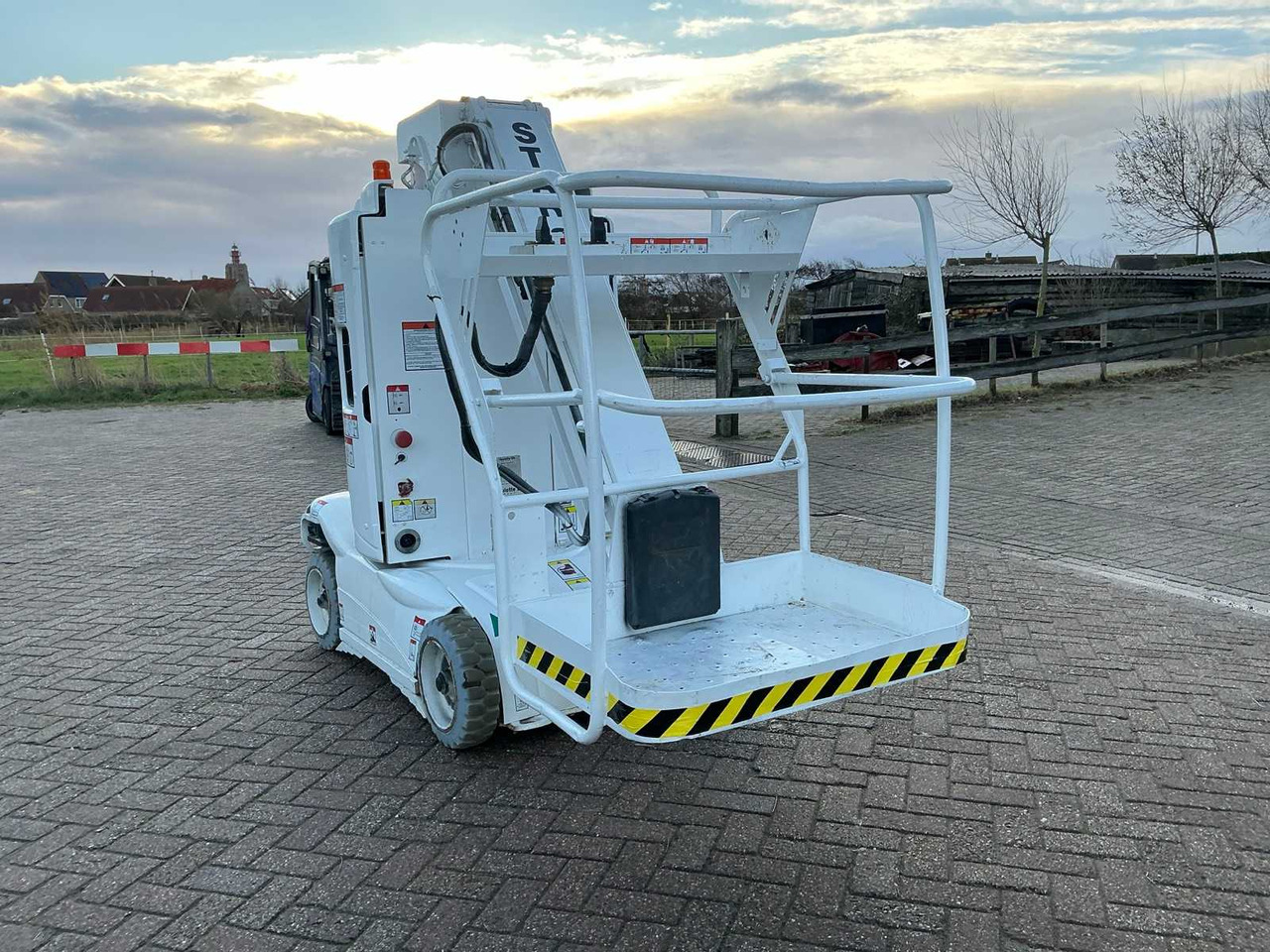 2013 HAULOTTE STAR 8-1 AERIAL PLATFORM - معدات الوصول: صورة 3 2013 HAULOTTE STAR 8-1 AERIAL PLATFORM - معدات الوصول: صورة 3