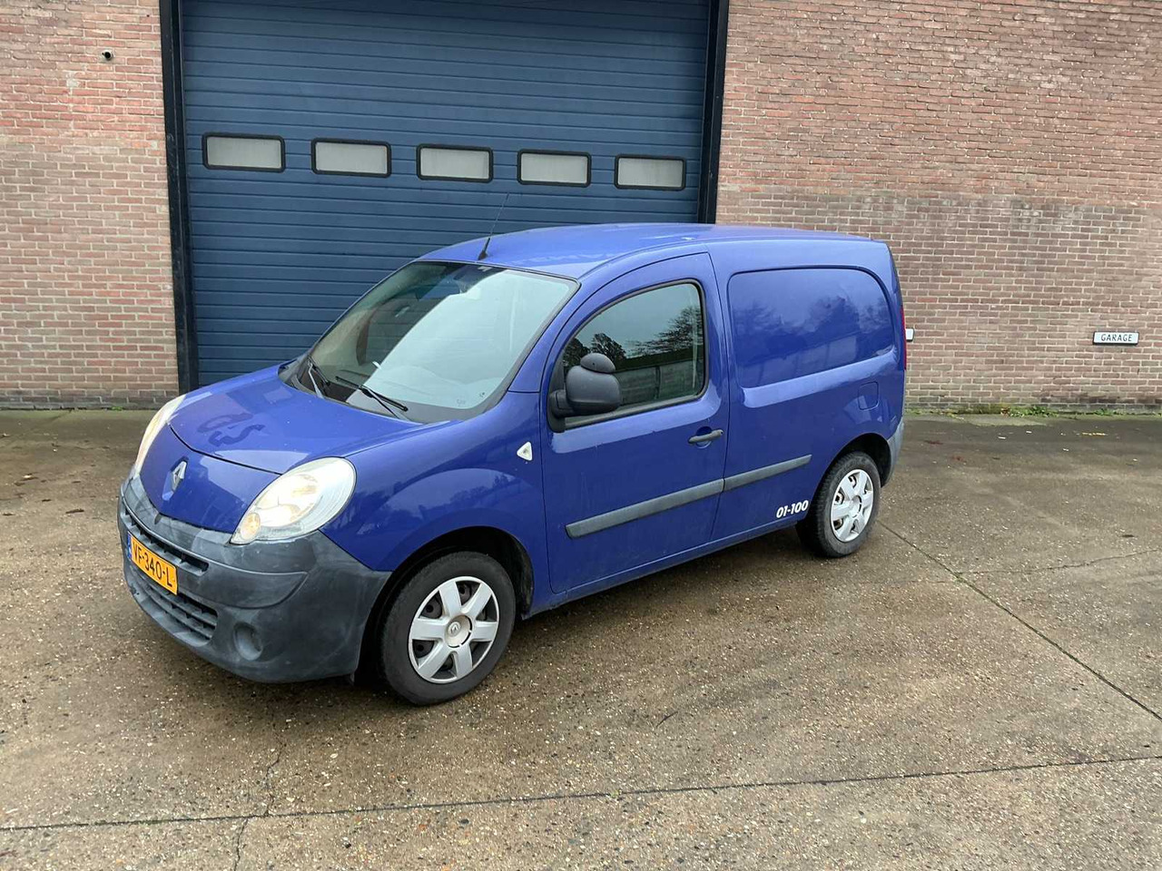 2013 RENAULT KANGOO EXPRESS 1.5DCI 75 COMMERCIAL VEHICLE - شاحنة التوصيل: صورة 2 2013 RENAULT KANGOO EXPRESS 1.5DCI 75 COMMERCIAL VEHICLE - شاحنة التوصيل: صورة 2