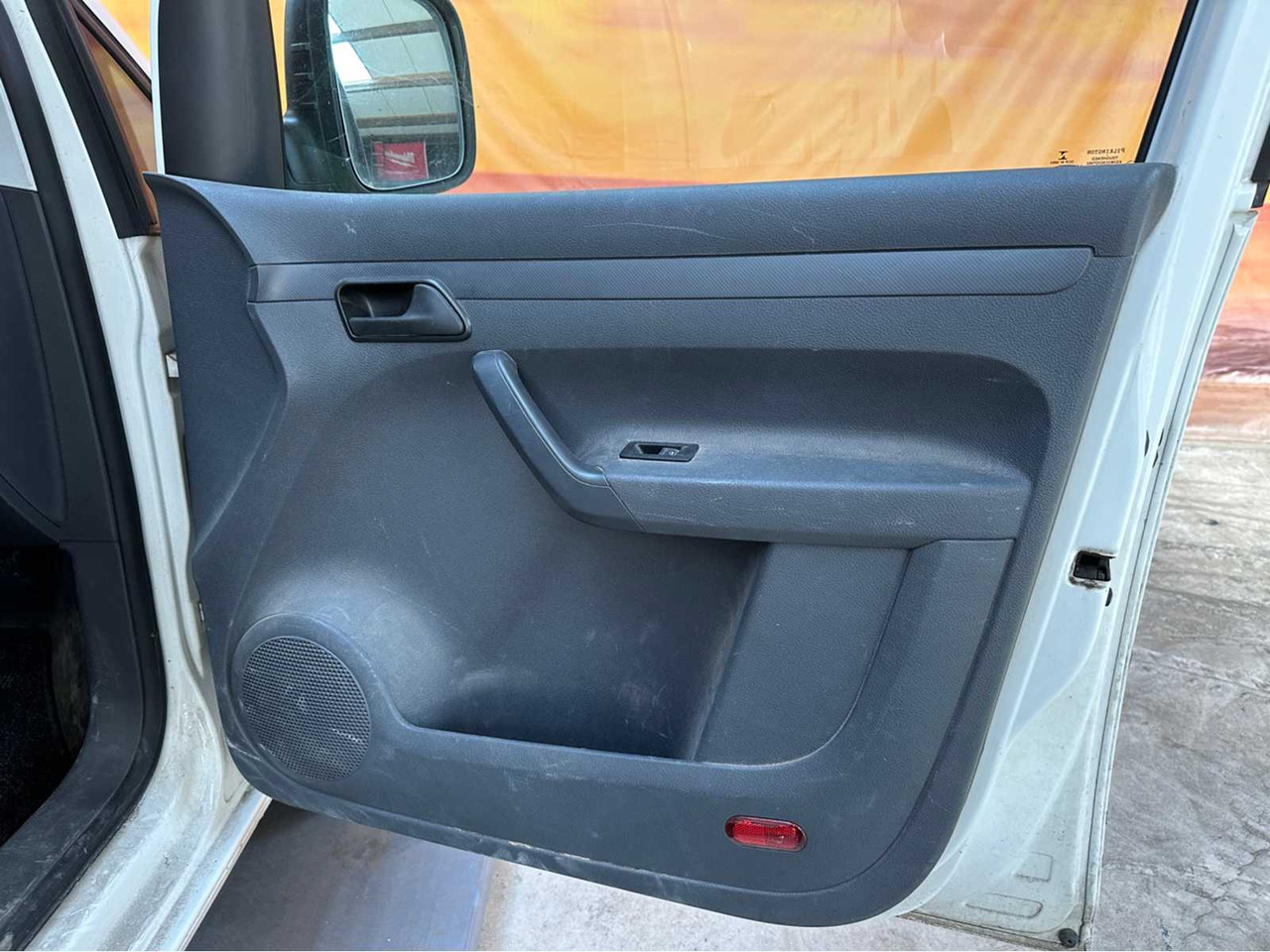 شاحنة التوصيل 2014 VOLKSWAGEN CADDY COMMERCIAL VEHICLE: صورة 17