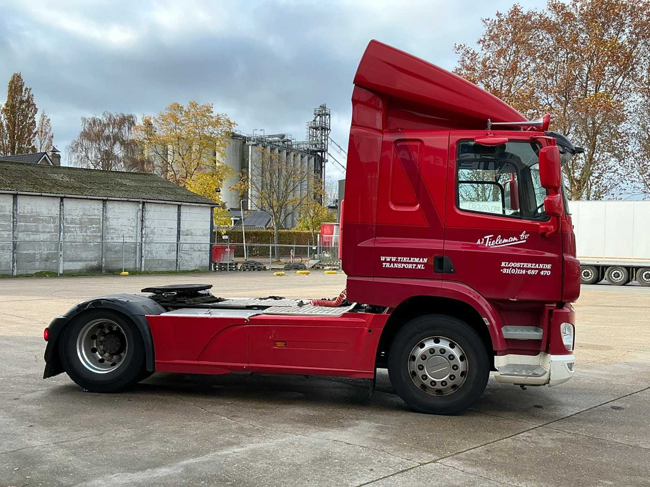 2015 DAF CF370FT SEMI-TRAILER TRACTOR - شاحنة: صورة 5 2015 DAF CF370FT SEMI-TRAILER TRACTOR - شاحنة: صورة 5