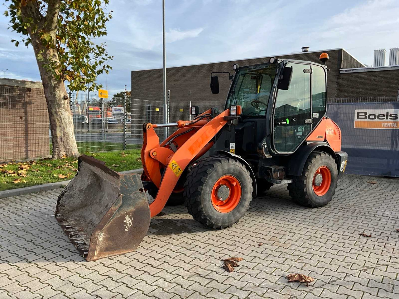 2015 KOMATSU WA-70-7 ARTICULATED WHEEL LOADER 4X4 - اللودر بعجل: صورة 1 2015 KOMATSU WA-70-7 ARTICULATED WHEEL LOADER 4X4 - اللودر بعجل: صورة 1