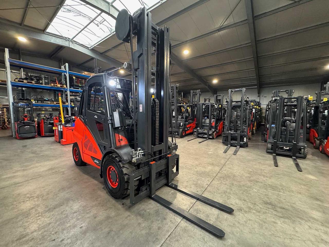2015 SERVICE + UVV 10/2026 LINDE H50D TRIPLEX 666CM 3RD+4TH+5TH VALVE CAB DIESEL FORKLIFT - رافعة شوكية: صورة 5 2015 SERVICE + UVV 10/2026 LINDE H50D TRIPLEX 666CM 3RD+4TH+5TH VALVE CAB DIESEL FORKLIFT - رافعة شوكية: صورة 5