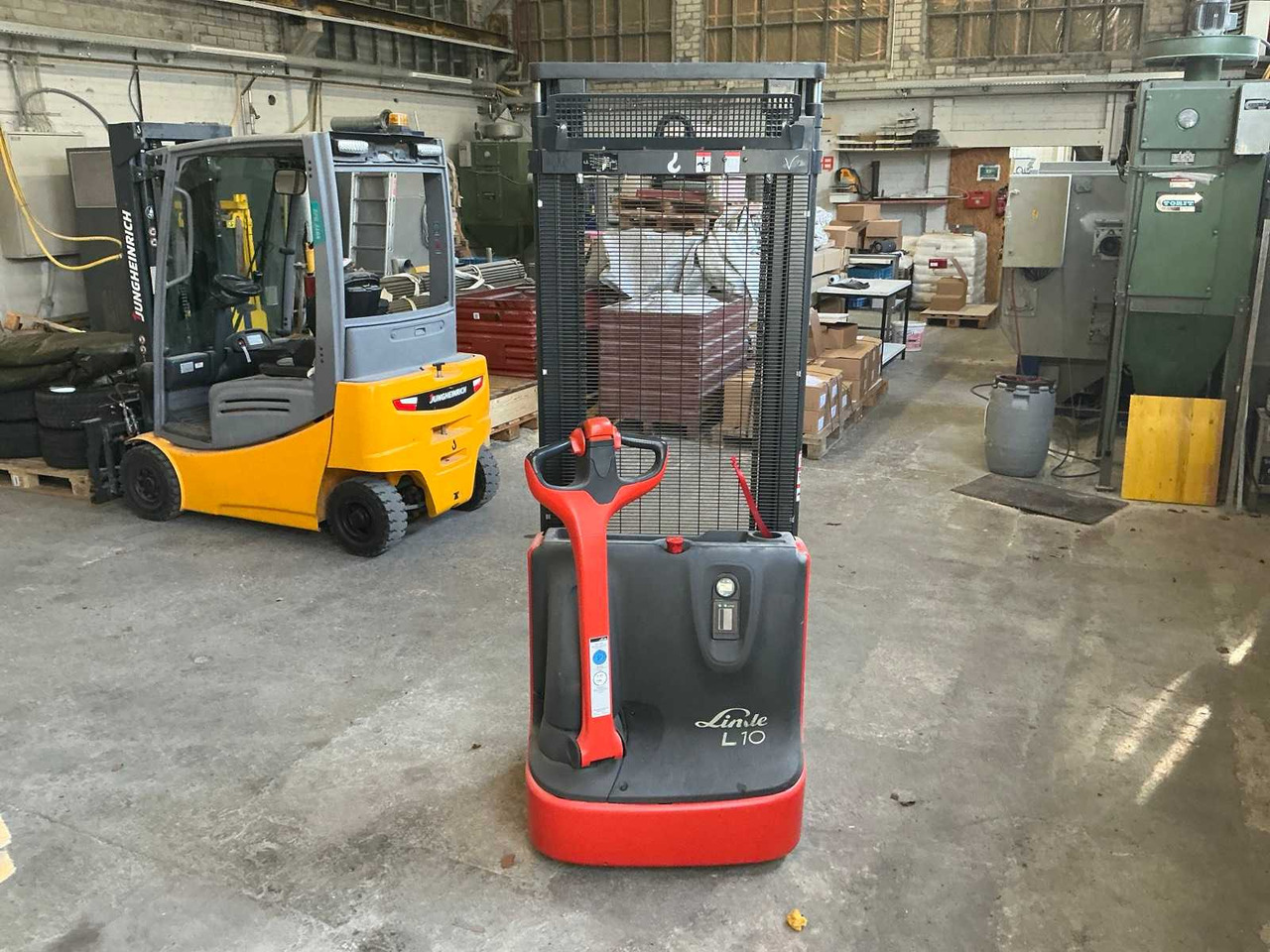 2016 LINDE L10 PEDESTRIAN STACKER - رافعة شوكية: صورة 2 2016 LINDE L10 PEDESTRIAN STACKER - رافعة شوكية: صورة 2